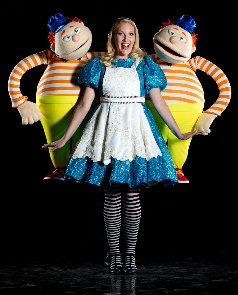 Alice & Tweedle Dee